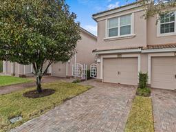 Picture of 8307 Fontera Drive, Davenport, FL 33896