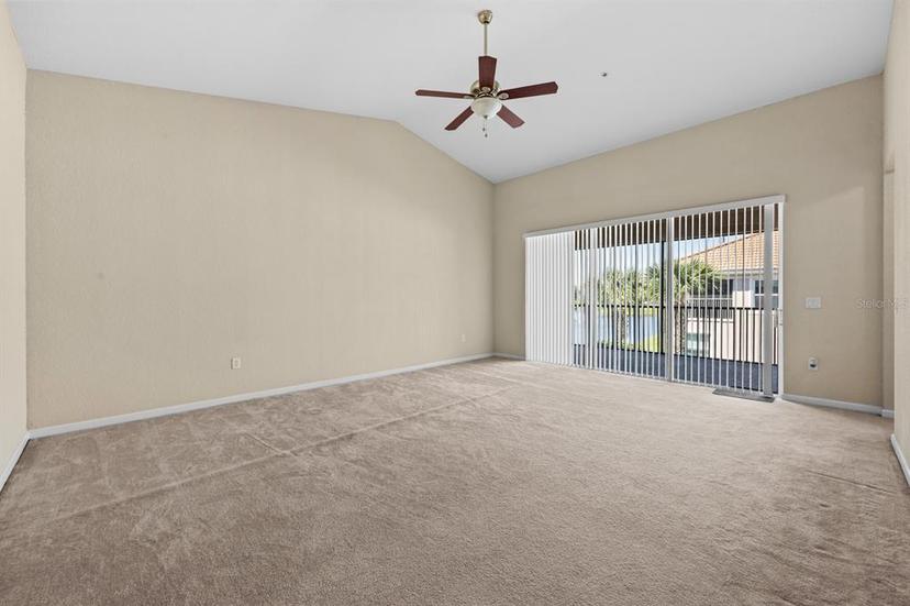 Picture of 8307 Fontera Drive, Davenport FL 33896