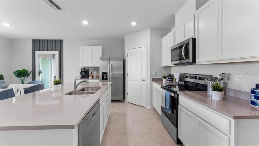 Picture of 2962 Salisbury Avenue, Haines City FL 33844
