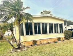 Picture of 9790 66Th Street N Unit 425, Pinellas Park, FL 33782