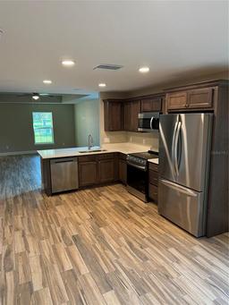 Picture of 827 E Clifford Avenue, Eustis, FL 32726