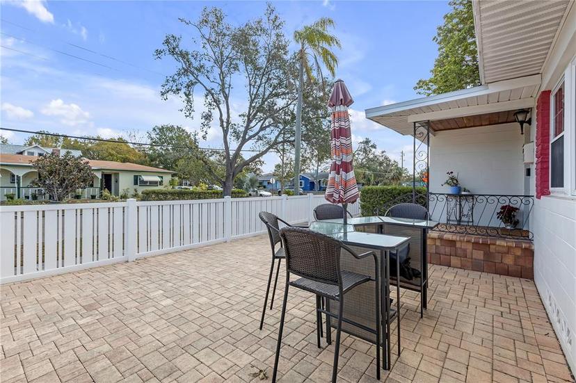 Picture of 600 30Th Street N, St Petersburg FL 33713