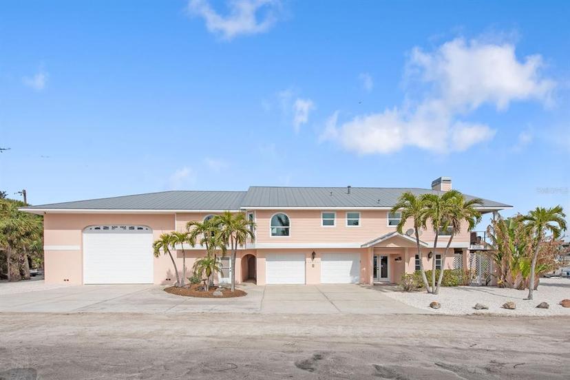 Picture of 2805 N Beach Road Unit B, Englewood FL 34223