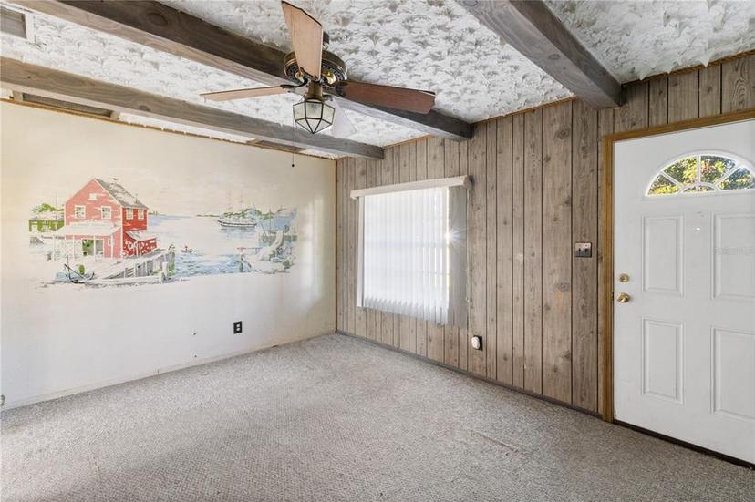 Picture of 127 Colonial Drive, Auburndale FL 33823