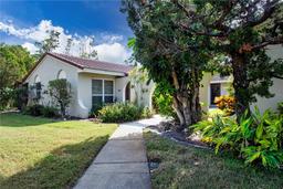 Picture of 2291 Pueblo Lane Unit V46, Sarasota, FL 34231