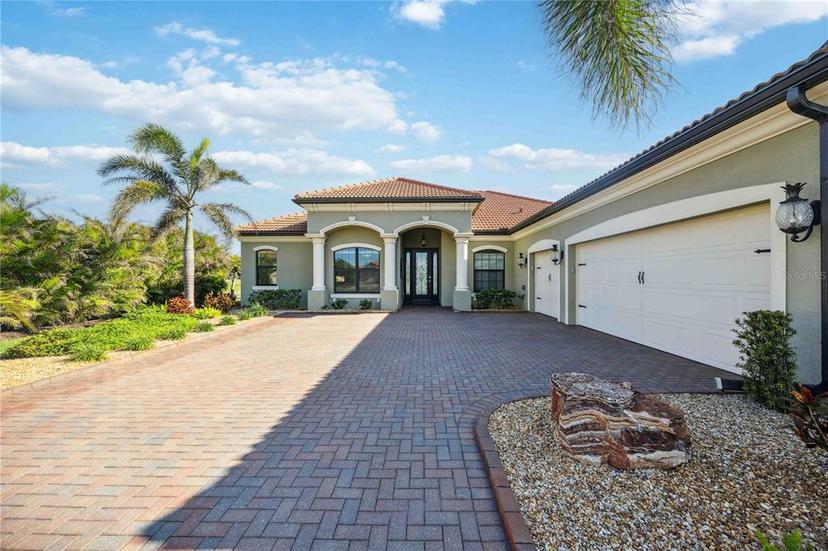 Picture of 10705 Tarflower Drive, Venice FL 34293