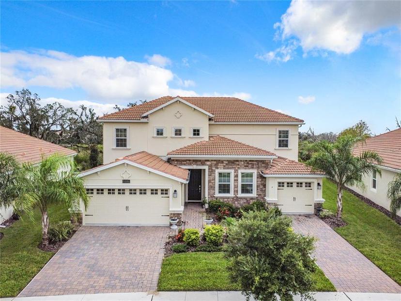 Picture of 8886 Fallen Oak Drive, Davenport FL 33896