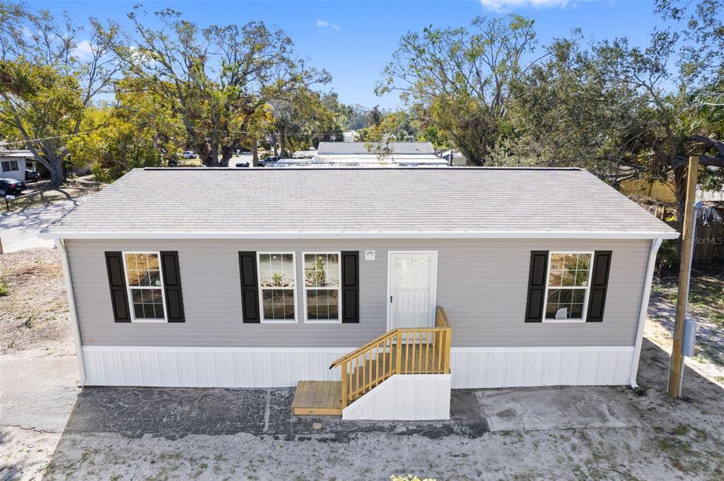 Picture of 5234 Yellow Pine Street N, St Petersburg, FL 33709