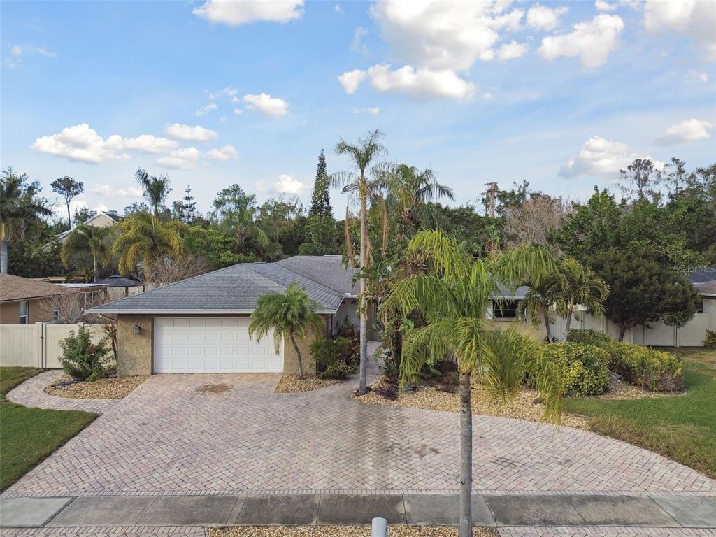 Picture of 775 Rolling Hills Drive, Palm Harbor, FL 34683