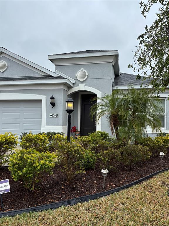 Picture of 10923 Blue Magnolia Lane, Parrish FL 34219