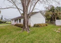 Picture of 611 Bay Avenue, Holly Hill, FL 32117