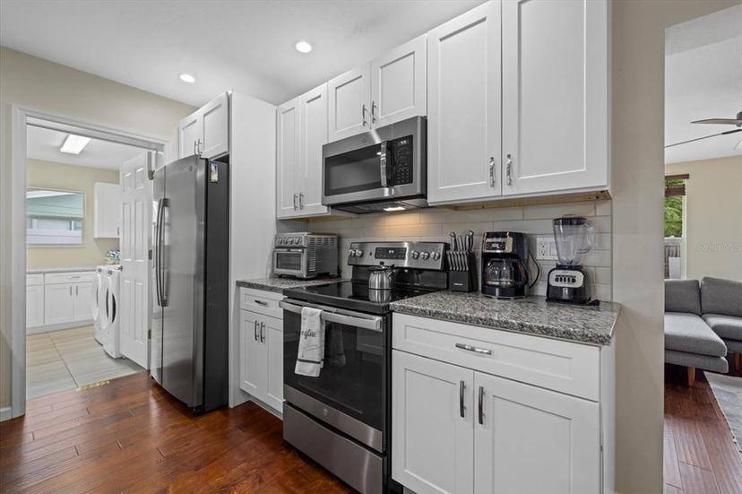 Picture of 330 Caruso Place, Sarasota FL 34237