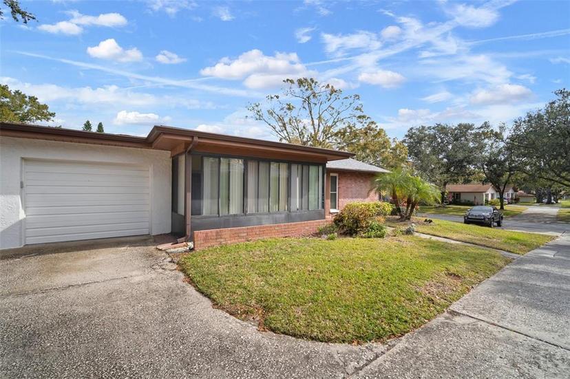 Picture of 2320 Shelly Drive Unit B, Palm Harbor FL 34684
