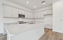 Picture of 12664 Glenn Creek Drive, Riverview, FL 33569