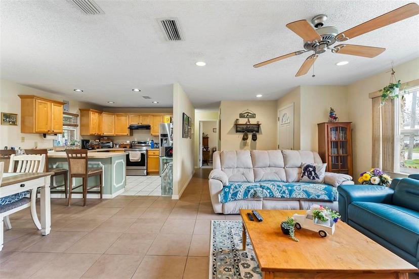 Picture of 1031 Calle Grande Street, Ormond Beach FL 32174