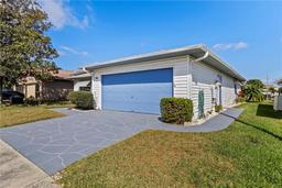 Picture of 1847 Masters Lane, Lakeland, FL 33810