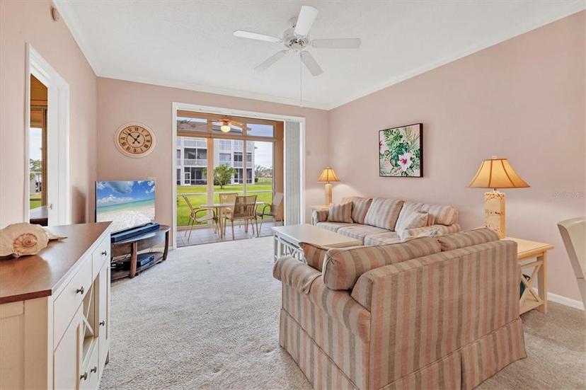 Picture of 9620 Club South Circle Unit 5102, Sarasota FL 34238