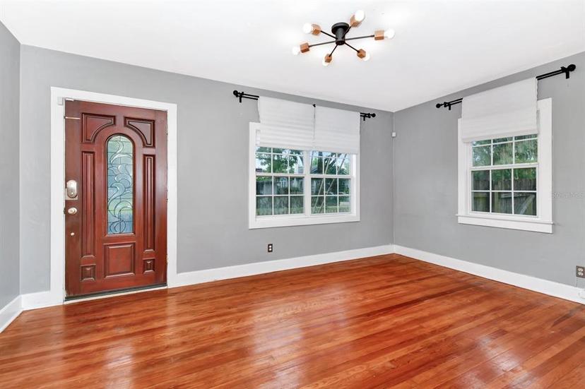 Picture of 1300 E Kaley Street, Orlando FL 32806