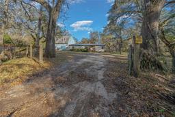 Picture of 12251 NW 168Th Place, Reddick, FL 32686