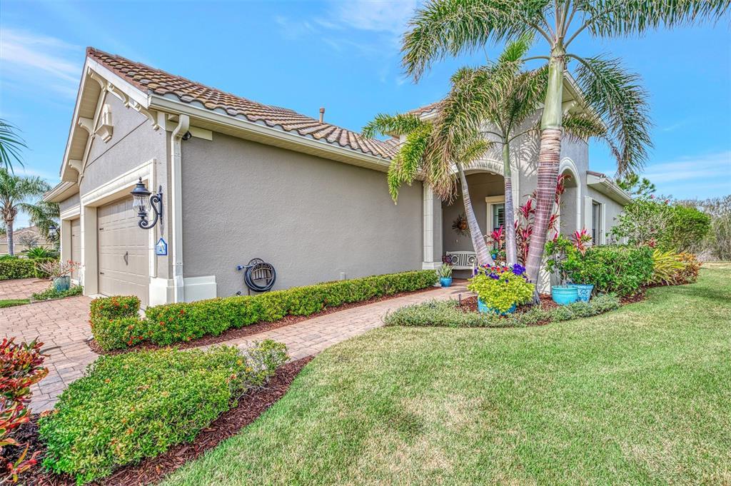 Picture of 11409 Okaloosa Drive, Venice, FL 34293