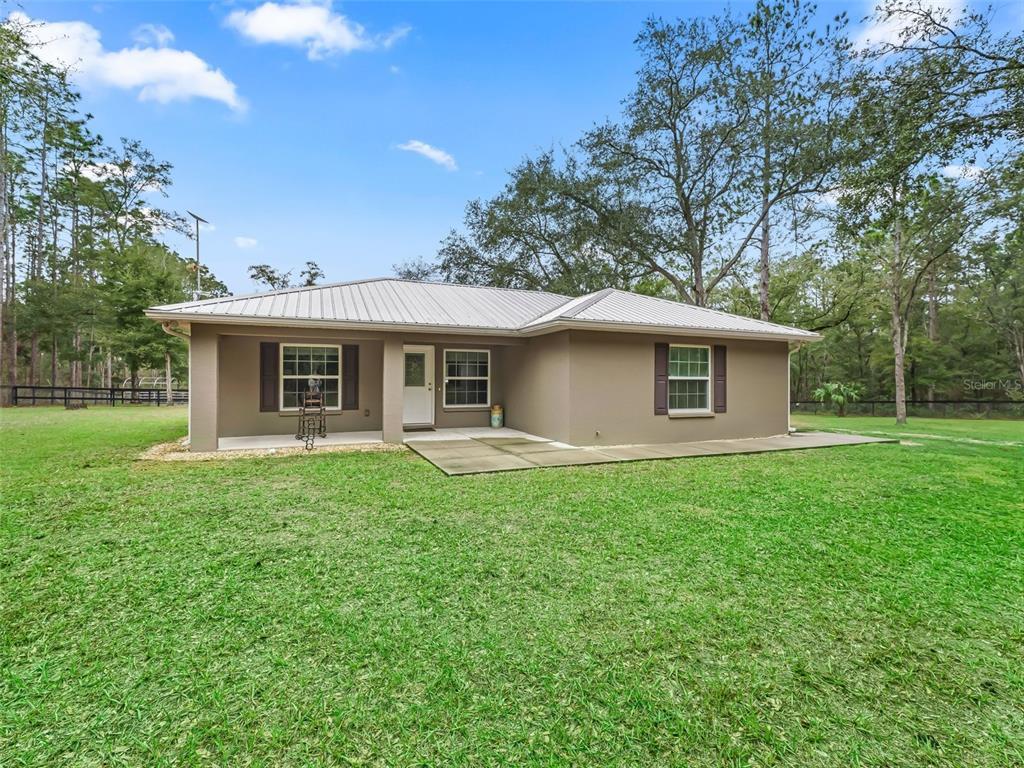 Picture of 3450 SE 108Th Terrace, Morriston, FL 32668