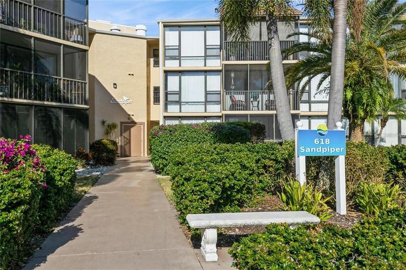 Picture of 618 Bird Bay Drive S Unit 206, Venice FL 34285