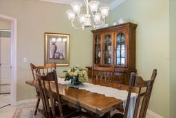 Picture of 900 Paisley Court Unit 1, Venice, FL 34293