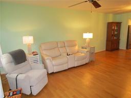 Picture of 1900 59Th Avenue N Unit 212, St Petersburg, FL 33714