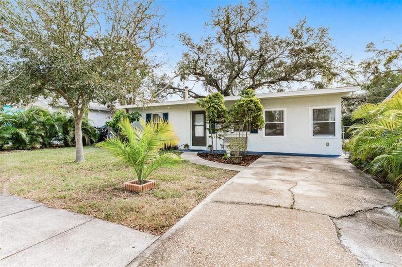 Picture of 911 16Th Avenue Nw, Largo FL 33770