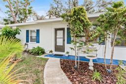 Picture of 911 16Th Avenue Nw, Largo, FL 33770