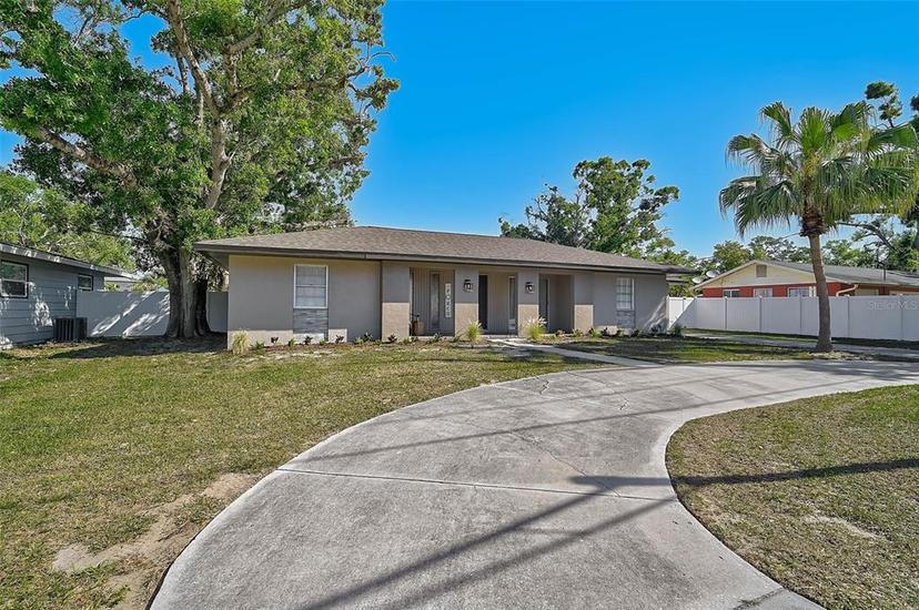 Picture of 5445 Bahia Vista Street, Sarasota FL 34232
