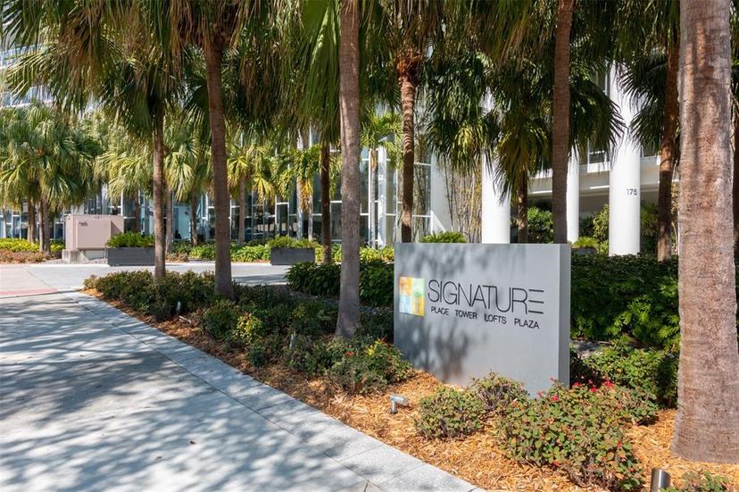 Picture of 145 2Nd Avenue S Unit 616., St Petersburg FL 33701