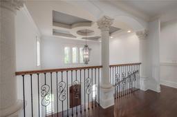 Picture of 5020 W Dickens Avenue, Tampa, FL 33629