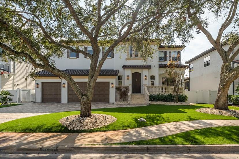 Picture of 5020 W Dickens Avenue, Tampa FL 33629