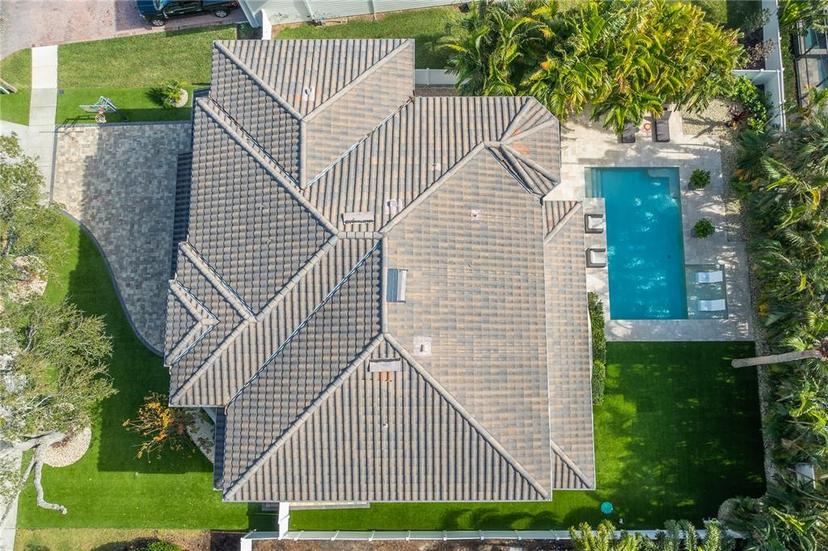 Picture of 5020 W Dickens Avenue, Tampa FL 33629