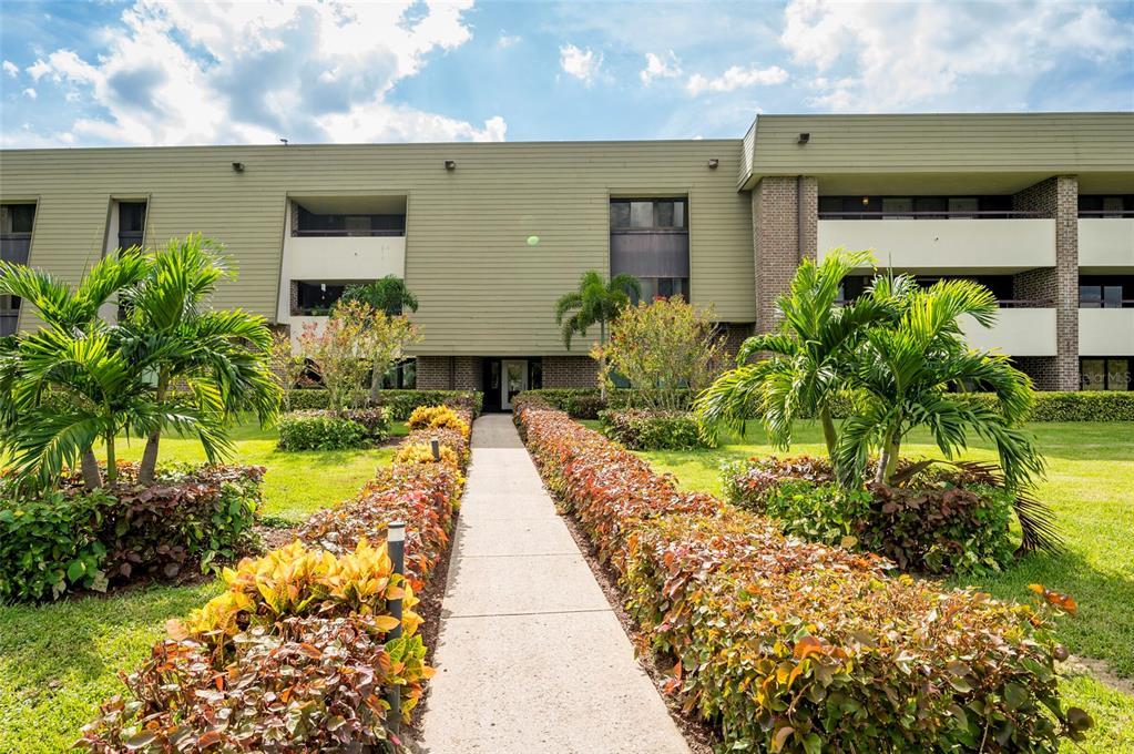 Picture of 36750 Us Highway 19 N Unit 04221, Palm Harbor, FL 34684