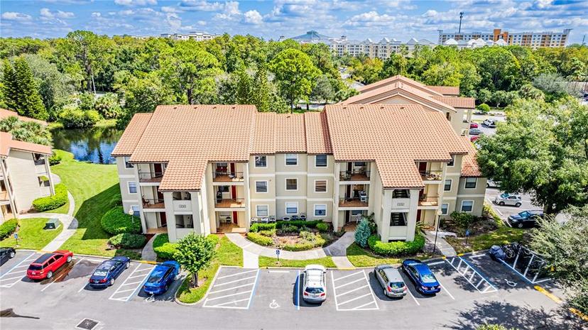 Picture of 3036 Parkway Boulevard Unit 206, Kissimmee FL 34747