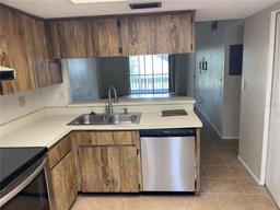 Picture of 138 Cypress Court Unit 138, Oldsmar, FL 34677