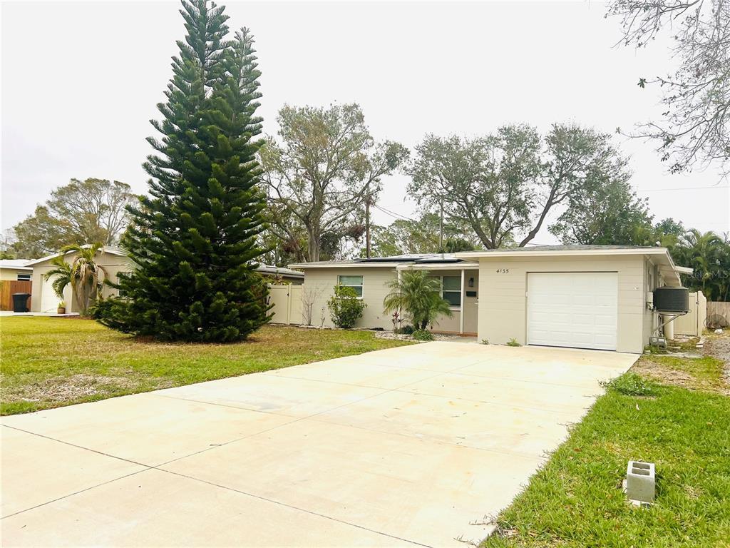 Picture of 4135 Helena Street Ne, St Petersburg, FL 33703