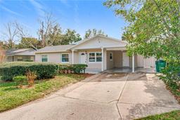 Picture of 1805 Jefferson Drive, Mount Dora, FL 32757