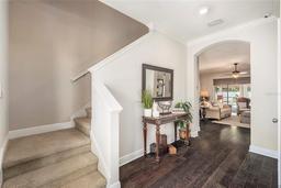 Picture of 5701 S Macdill Avenue, Tampa, FL 33611