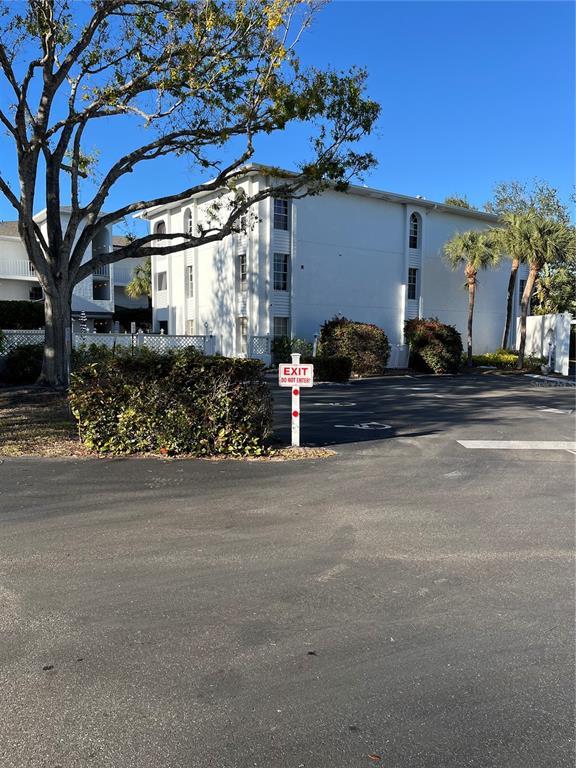 Picture of 6304 Pointe West Boulevard Unit A203, Bradenton, FL 34209