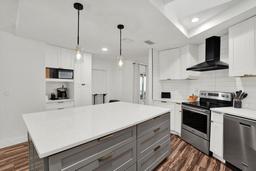 Picture of 4940 Cardinal Trail, Palm Harbor, FL 34683