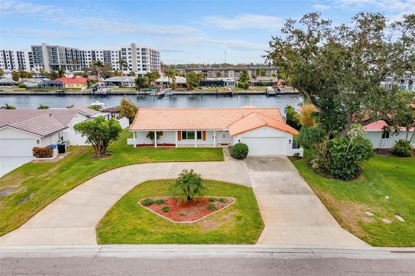 Picture of 4500 38Th Street S, St Petersburg FL 33711