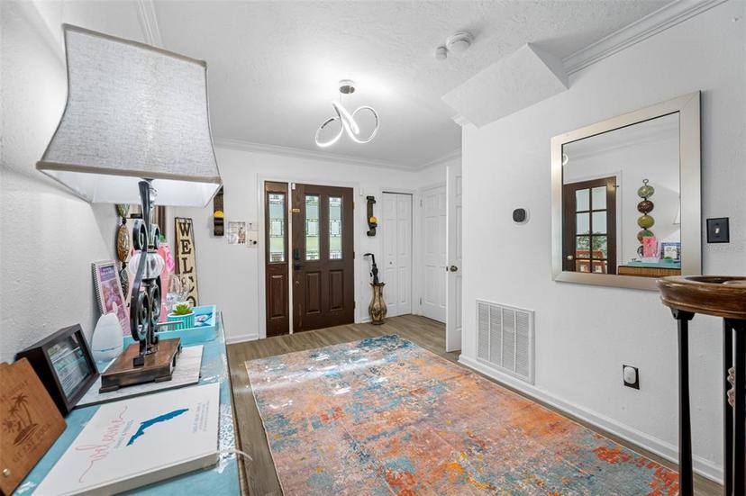 Picture of 3031 W Asbury Place, Tampa FL 33611