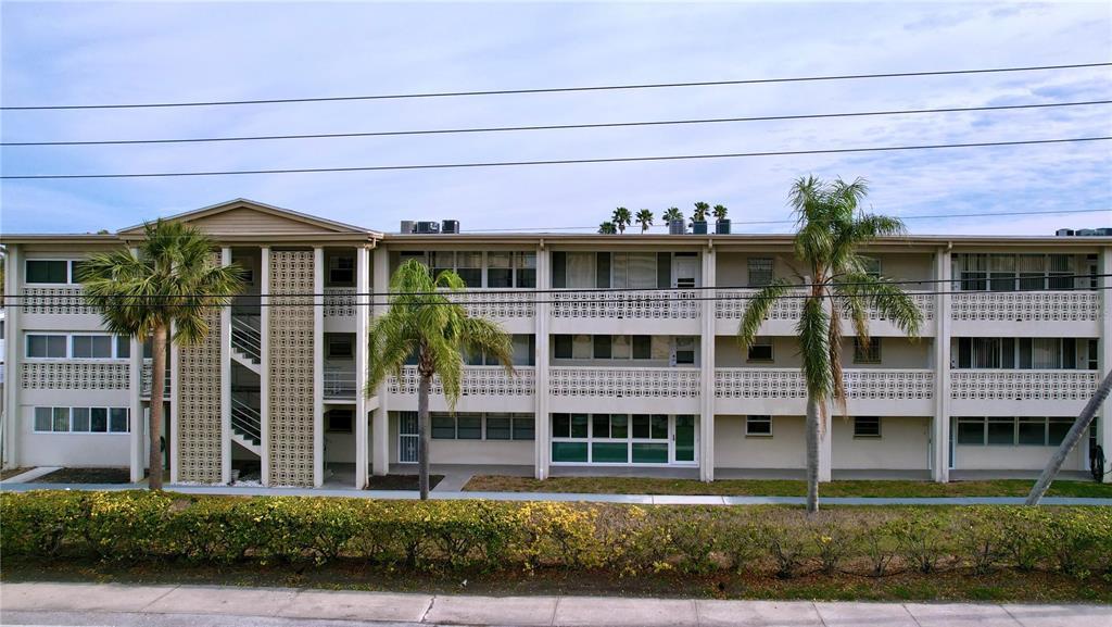 Picture of 4455 Duhme Road Unit 303, St Petersburg, FL 33708