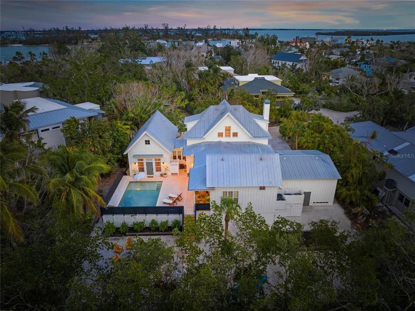 Picture of 689 Lands End Drive, Longboat Key FL 34228