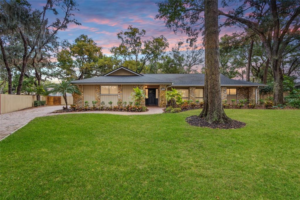 Picture of 9605 Hollyglen Place, Windermere, FL 34786