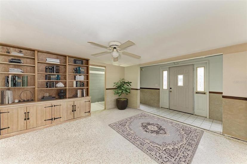 Picture of 800 Riviera Street, Venice FL 34285