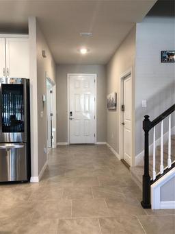 Picture of 10913 Kidron Valley Lane, Tampa, FL 33625
